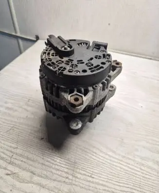 Volvo V70 Generator/alternator 0121715024 6G9N10300YC
