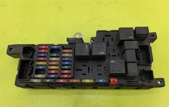 Volvo S80 Fuse box set 8637841