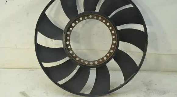 Audi A6 Allroad C5 Fan impeller 059121301A