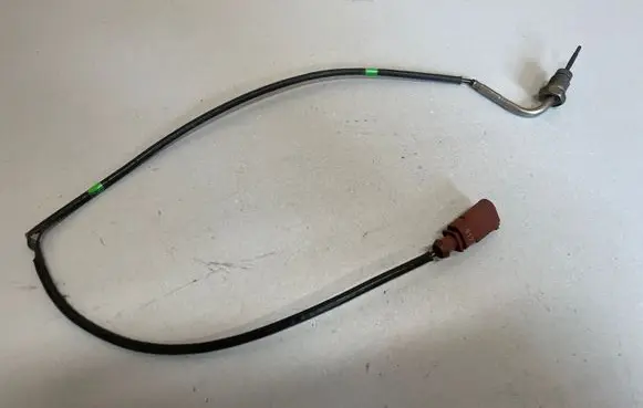 Audi A4 S4 B9 Exhaust gas temperature sensor 03L906088BH