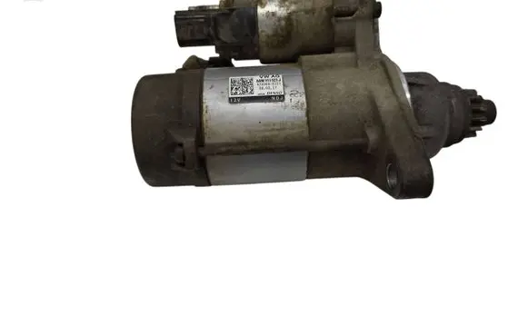 Volkswagen PASSAT B8 Starter motor 0AM911023J 4380000221