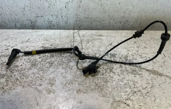 Jeep Cherokee ABS brake wheel speed sensor 68141887AC