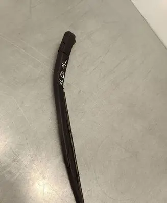 Volvo XC60 Rear wiper blade arm 