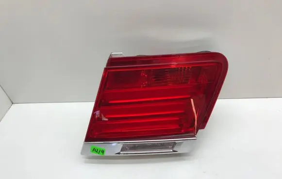 BMW 7 F01 F02 F03 F04 Tailgate rear/tail lights 7182206 HKF01T2RH