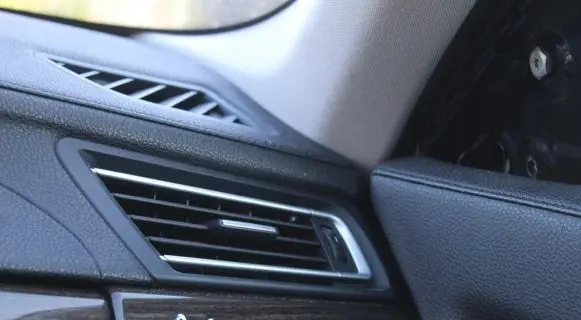 BMW 7 F01 F02 F03 F04 Dash center air vent grill 9115857