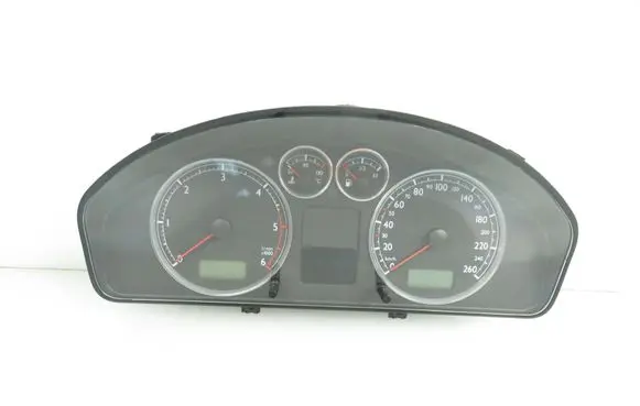 Volkswagen Sharan Speedometer (instrument cluster) 7M3920820F