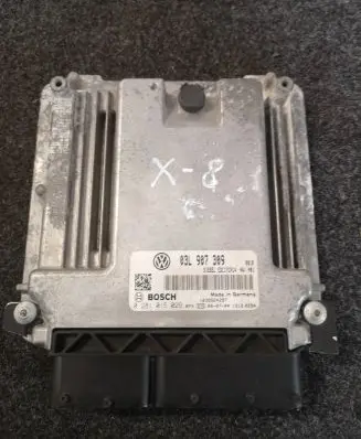 Volkswagen PASSAT B6 Engine control unit/module 03L907309 1039S24297 0281015029