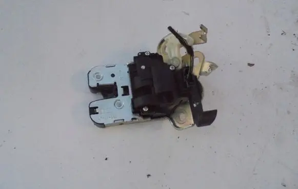 Audi A6 S6 C7 4G Tailgate/trunk/boot lock/catch/latch