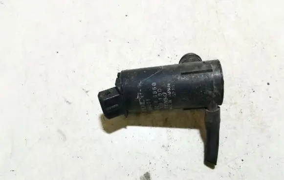 Volvo C70 Windscreen/windshield washer pump 9169611 060210-3950