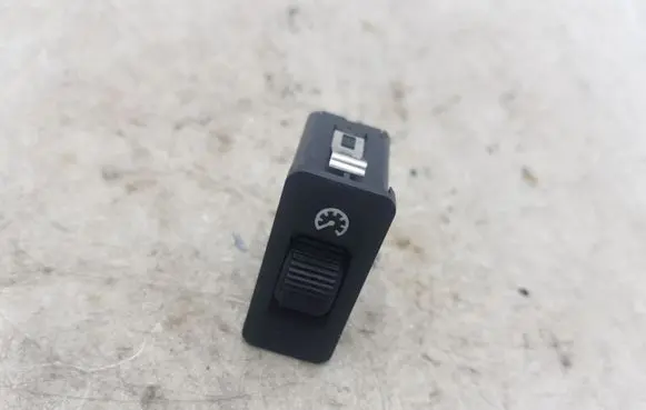 BMW 5 E39 Other switches/knobs/shifts 61318360461 8360461