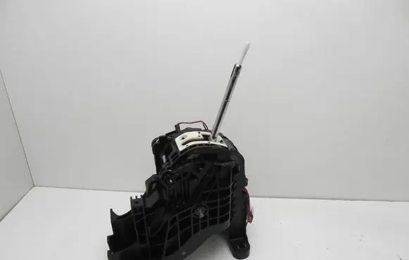 Nissan Qashqai+2 Gear shifter/selector JD800 I6141
