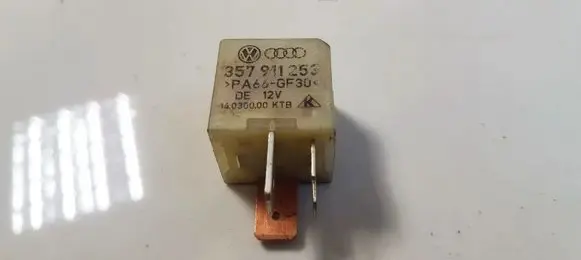 Seat Toledo II (1M) Other relay 357911253