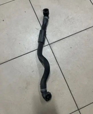 BMW 7 G11 G12 Engine coolant pipe/hose 8375796