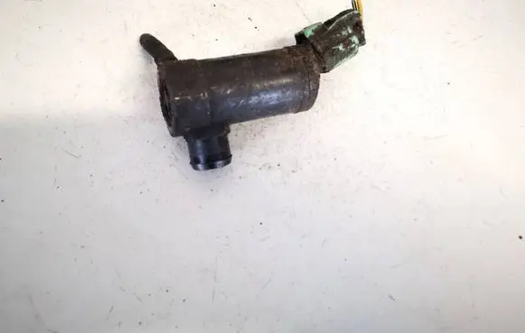 Subaru B9 Tribeca Windscreen/windshield washer pump