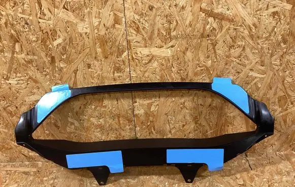 Porsche Macan (95B) Rear bumper mounting bracket 95B807883A