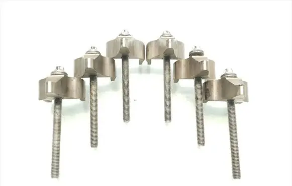 BMW X5 F15 Fuel Injector clamp holder 