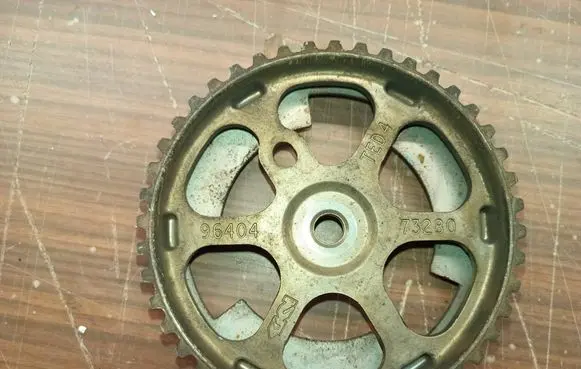 Peugeot 307 Fuel pump gear (pulley) 96404 73280