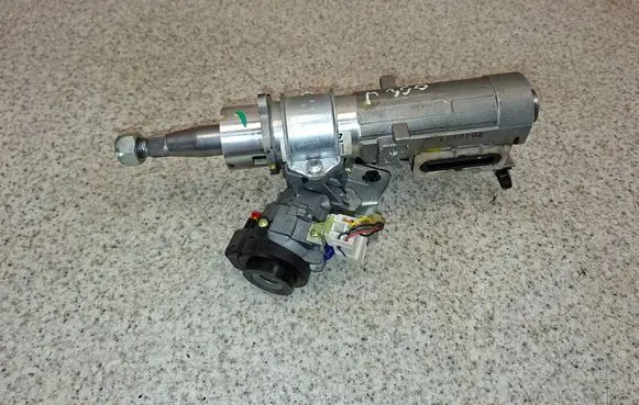 Hyundai i40 Steering wheel axle 