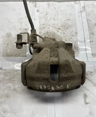 Skoda Superb B5 (3U) Front brake caliper