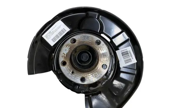 BMW 4 F32 F33 Rear wheel hub spindle/knuckle 6797507 33326797507 6792247