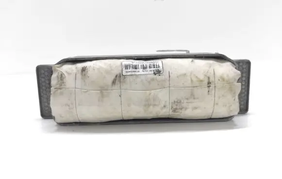 Passenger airbag