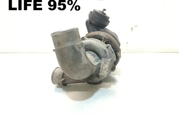 Toyota RAV 4 (XA40) Turbo 172010R062 VB25