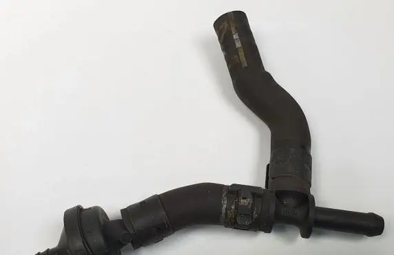 Audi TT Mk1 Breather hose/pipe 