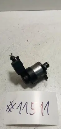 Mercedes-Benz E W211 Fuel pressure sensor A6460740084 A6460740284