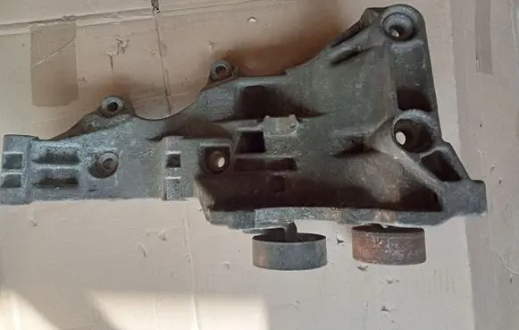 Audi A4 S4 B7 8E 8H Generator/alternator bracket 03G903143D