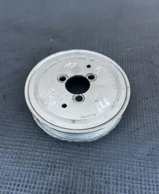Audi A7 S7 4G Water pump pulley 059121031H