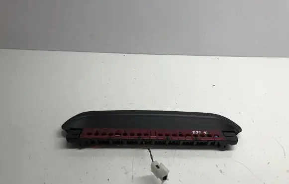 BMW 3 E90 E91 Third/center stoplight