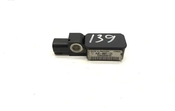 Jaguar XK8 - XKR Airbag deployment crash/impact sensor HJE9667CC 21BK03DE2131