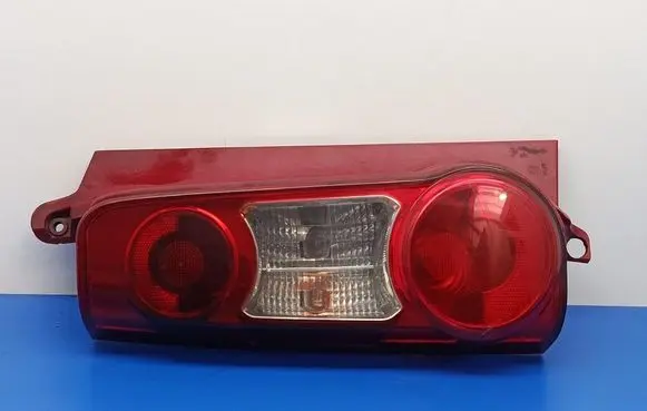 Peugeot Partner Rear/tail lights 9680608080