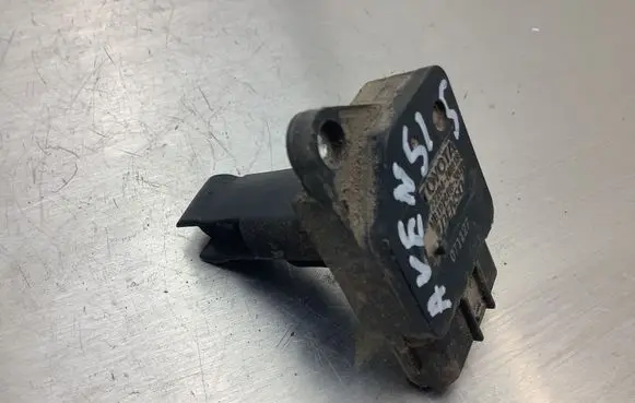 Toyota Avensis T250 Mass air flow meter 222040N010 MB1974003070
