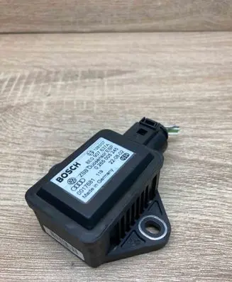 Audi A4 S4 B6 8E 8H ESP acceleration yaw rate sensor 8E0907637A 0265005245 WITHPLUG