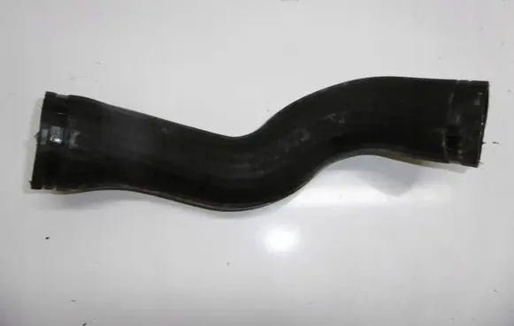Volvo XC90 Intercooler hose/pipe