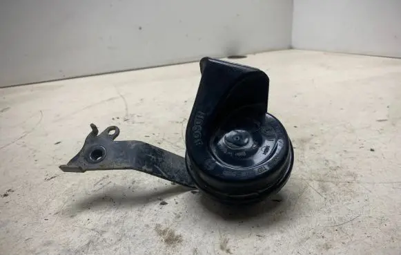 Seat Toledo II (1M) Horn signal 703881157