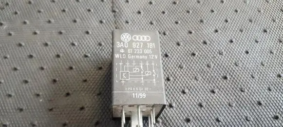 Volkswagen Transporter - Caravelle T4 Other relay 3A0927181 61233005
