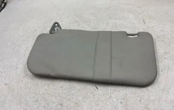 Mitsubishi Lancer X Sun visor 
