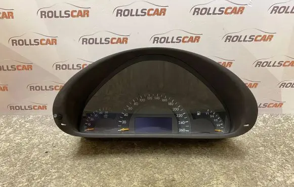 Mercedes-Benz C W203 Speedometer (instrument cluster) A2035403047 110080231004