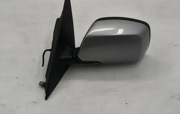 BMW X3 E83 Front door electric wing mirror