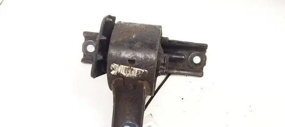 Dodge Caliber Engine mount bracket 