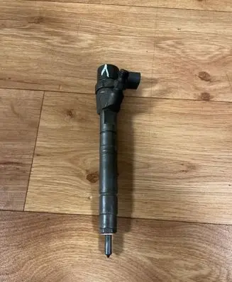 Mercedes-Benz ML W163 Fuel injector A6130700887