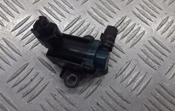 Honda HR-V Vacuum valve 136200-2070