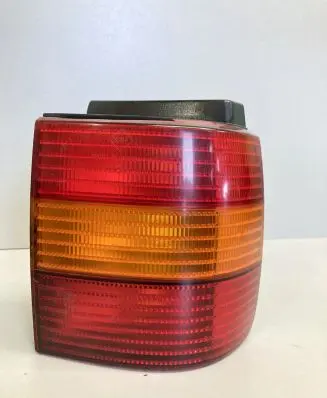 Volkswagen PASSAT B4 Rear/tail lights 3A9945112