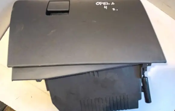 Opel Astra H Glove box 13191459 013191525
