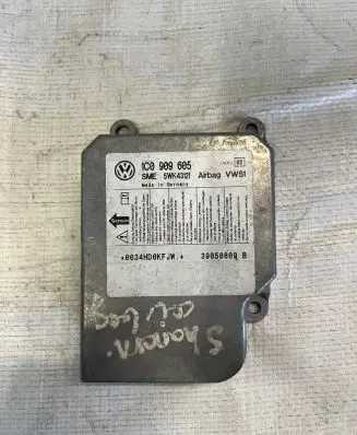 Volkswagen Sharan Airbag control unit/module 1C0909605 5WK43121 39050809