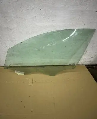 KIA Optima Front door window glass four-door