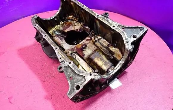 Nissan Micra Oil sump