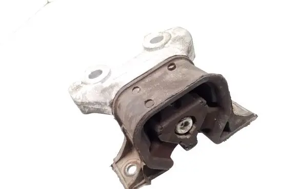 Opel Tigra B Engine mount bracket 9227880 9227881
